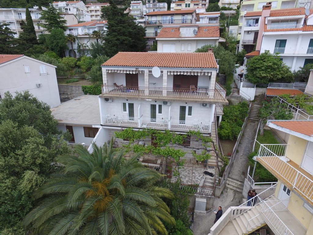 Stanicicke Apartments Baška Voda Buitenkant foto