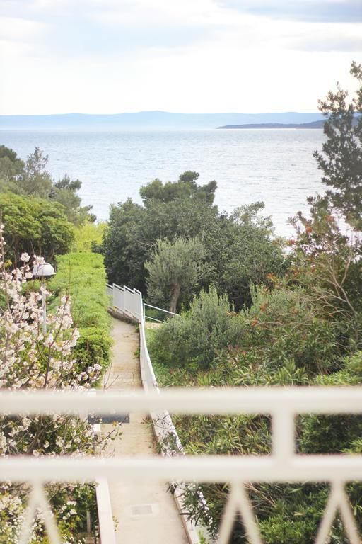 Stanicicke Apartments Baška Voda Buitenkant foto