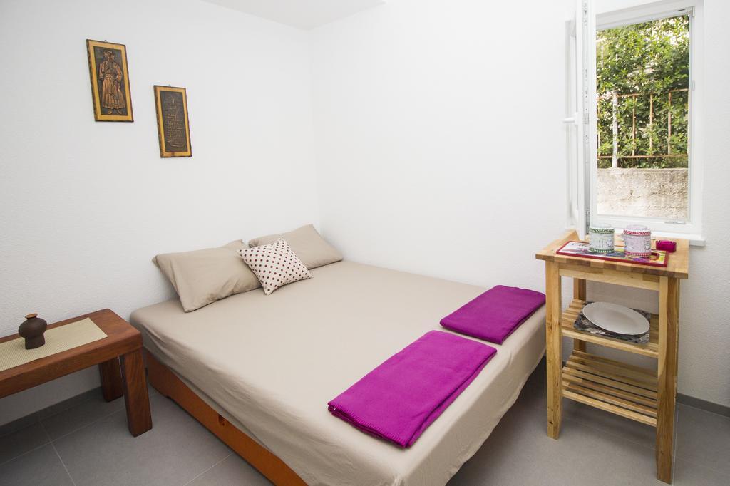 Stanicicke Apartments Baška Voda Buitenkant foto