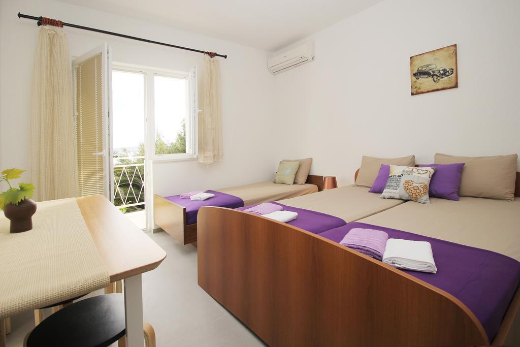 Stanicicke Apartments Baška Voda Buitenkant foto
