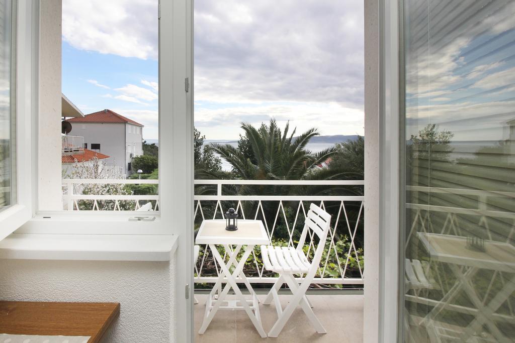 Stanicicke Apartments Baška Voda Buitenkant foto