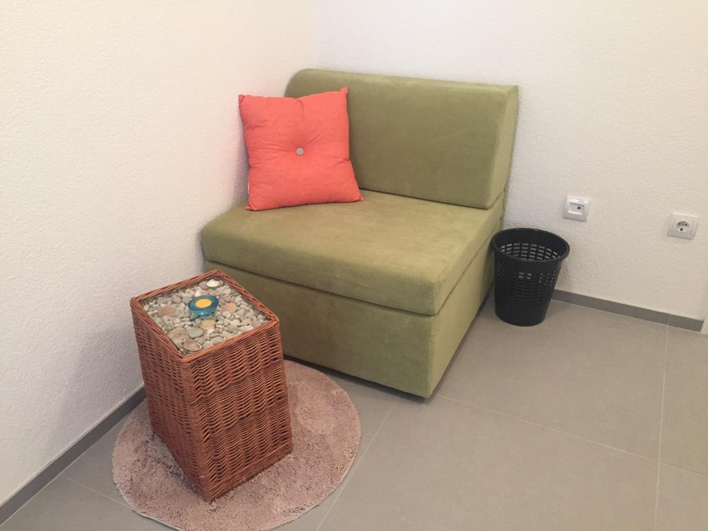 Stanicicke Apartments Baška Voda Buitenkant foto